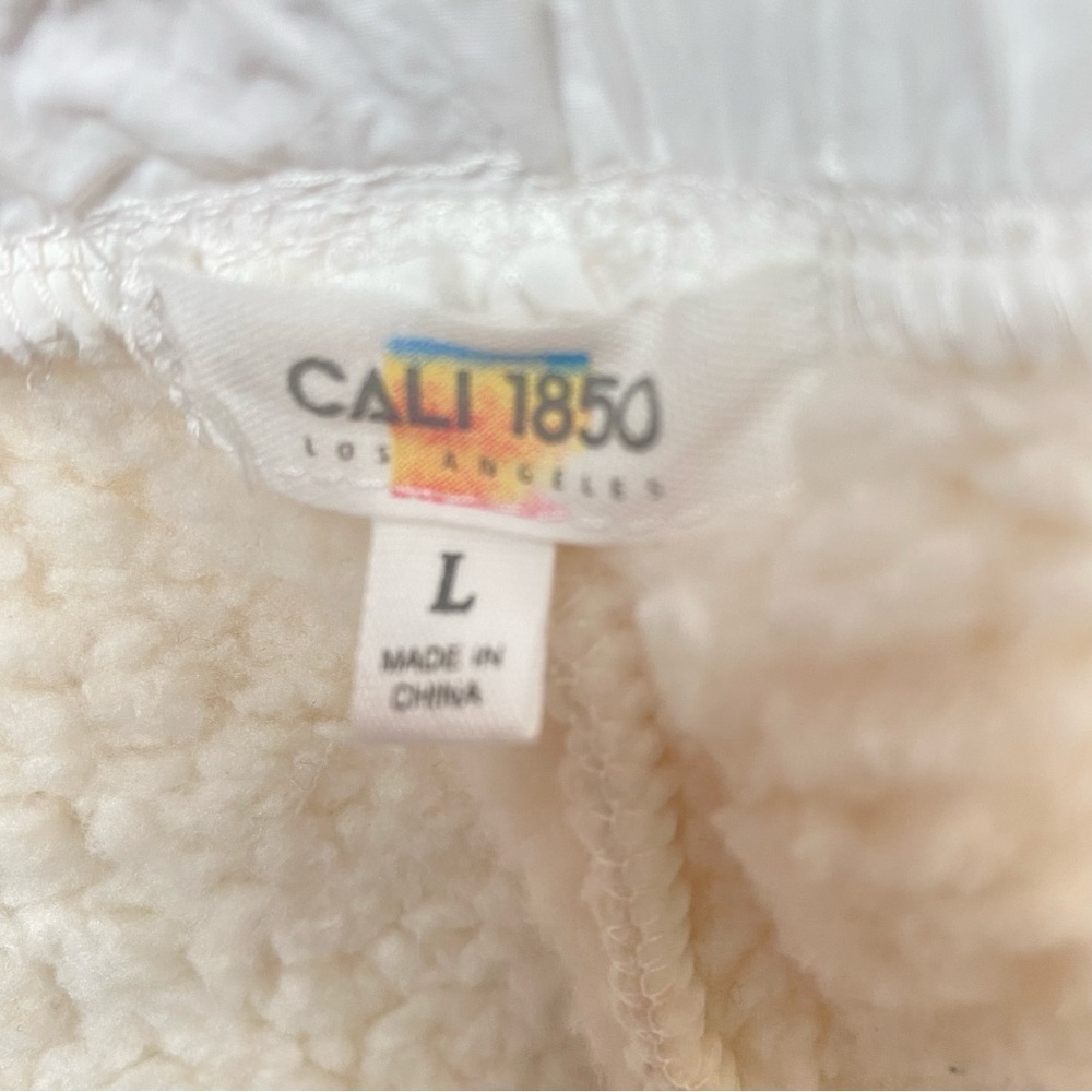 Cali 1850 Los Angeles Ivory Faux Fur Soft Winter Furry Sweatpants Sz L - Picture 8 of 12